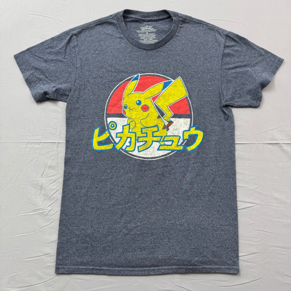 Pokemon Pikachu Japanese Katakana Graphic T-Shirt Mens Small Gray Heather S
